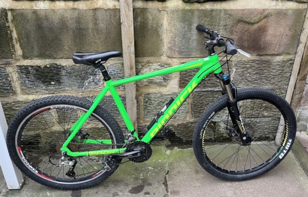 Riddick Bionic alloy 650b disc MTB, lime green