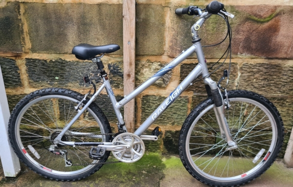 Raleigh Voyager alloy ladies MTB, grey