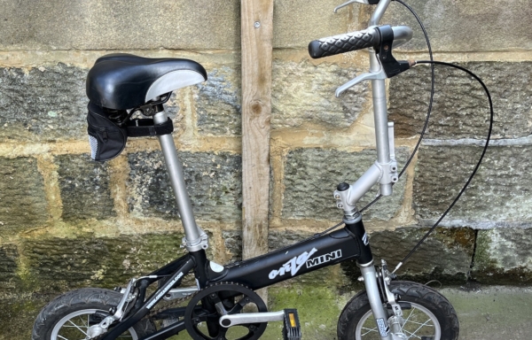 Onza Mini micro collapsable commuter bike, black