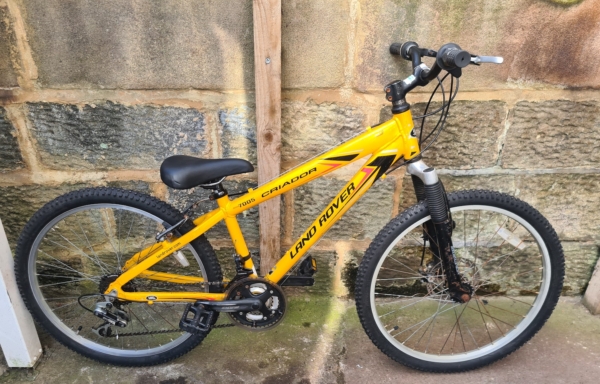 LandRover Criador alloy 24in kids bike, yellow