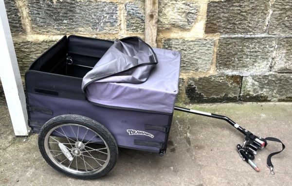 Bumper Transporter bike trailer (barely used)
