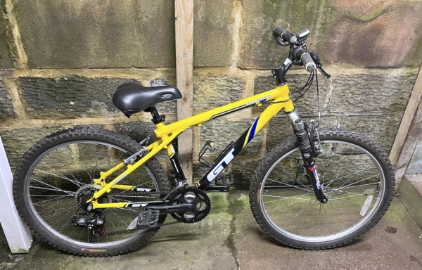 GT Aggressor alloy MTB, yellow/black
