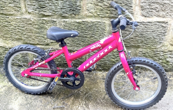 Ridgeback Melody 16in kids bike, pink