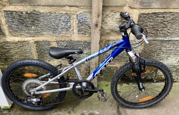 Felt Q20 alloy 20in kids bike, silver/blue