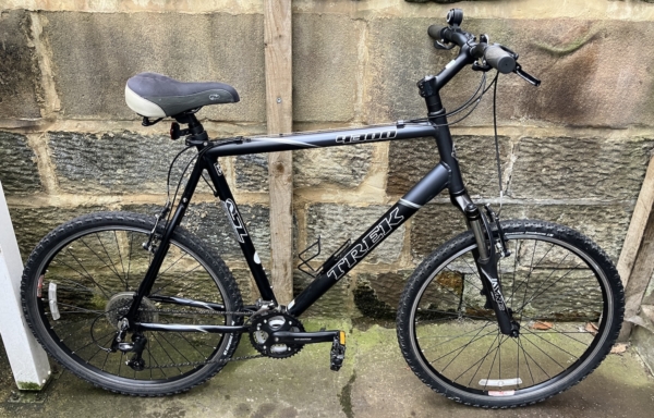 Trek 4300 MTB, dark grey