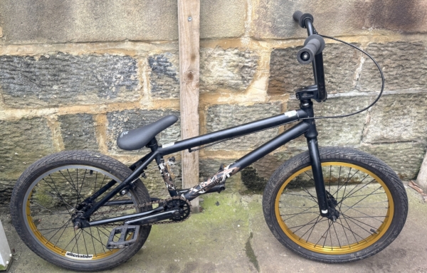 Haro BMX, black