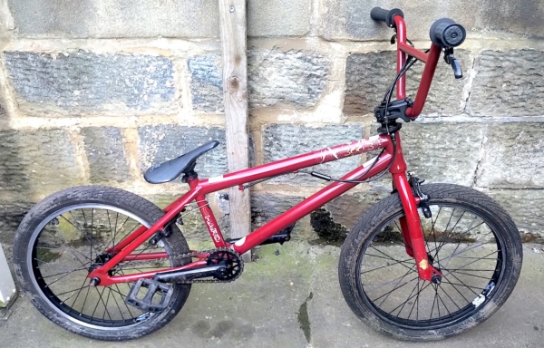 Haro 300.3 BMX, red