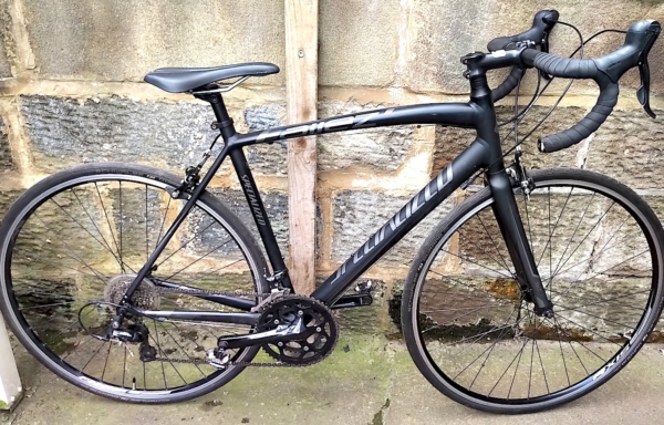 Specialized Allez alloy-carbon road bike, black