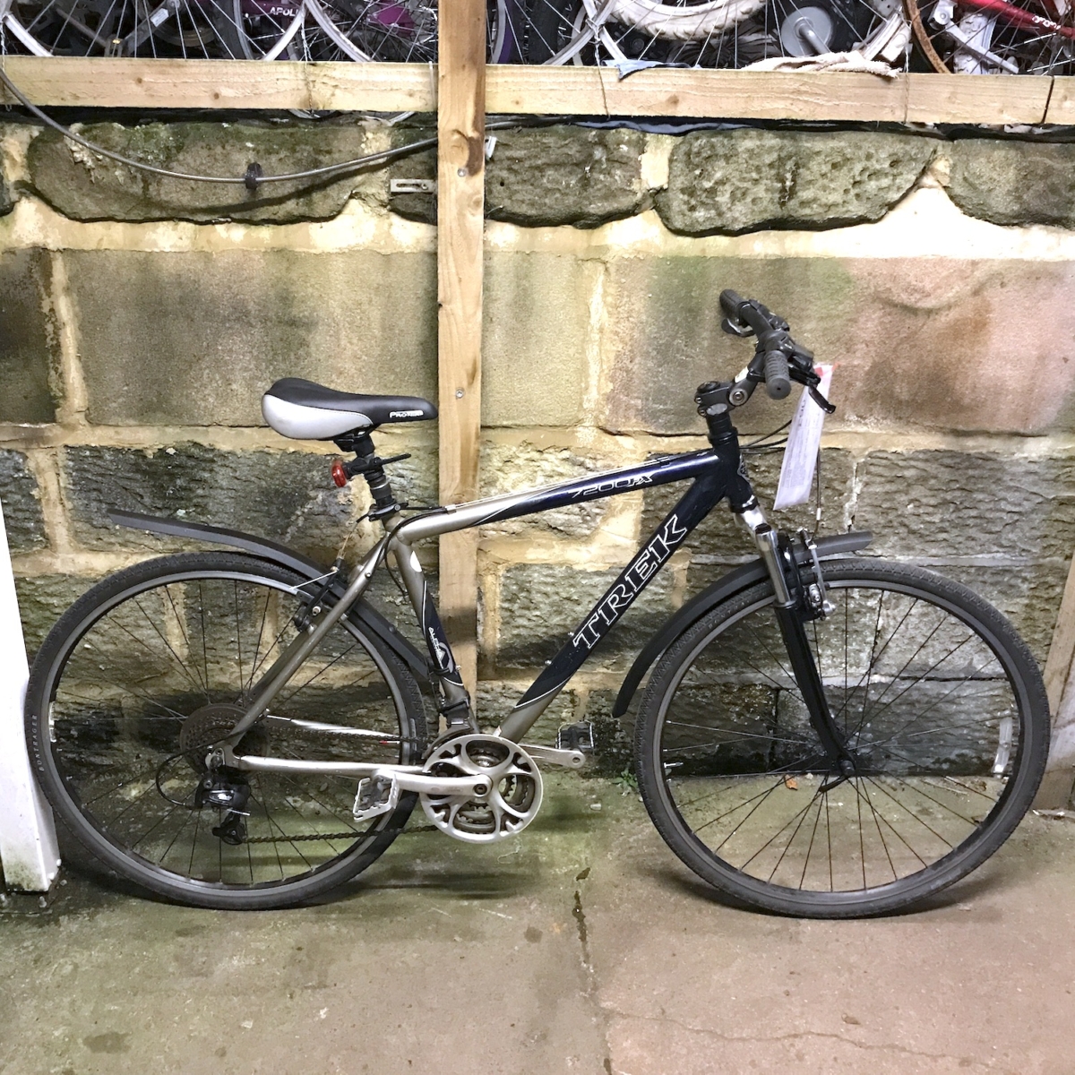 used hybrid bikes uk